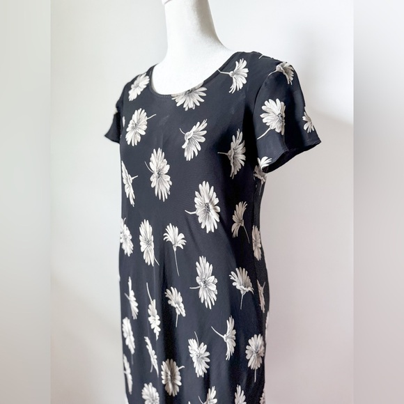 Vintage Floral Black and White Dress - Picture 1 of 6